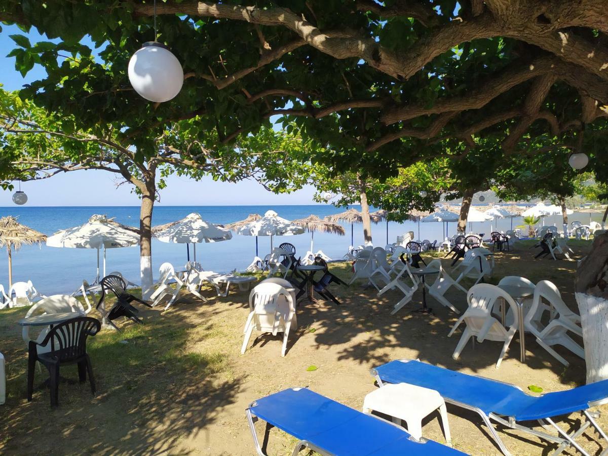 Makinia Beach 纳弗帕克托斯 外观 照片